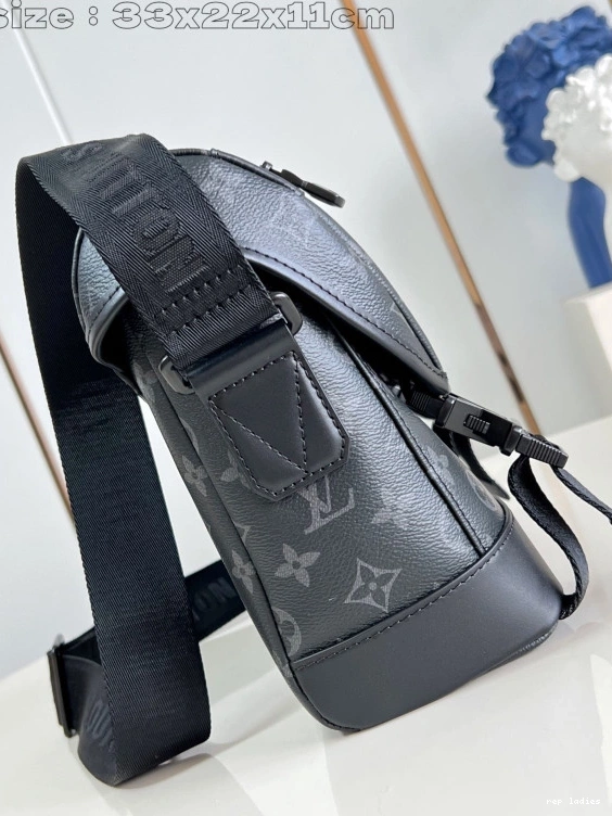 Cheap Voyager VUITTON LOUIS Messenger PM-33*22.5*11CM 0717